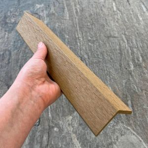 Уголок ДПК Wood-Х 50х50.Шлифованный Дуб от производителя  EasyDecking по цене 380 р