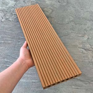 Террасная доска ДПК PRO 2 (усиленная) 150х24 Орех от производителя Latitudo по цене 748 р Террасная доска ДПК PRO 2 (усиленная) 150х24 Орех от производителя Latitudo по цене 748 р