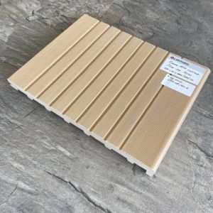 Ступень из ДПК Latitudo Step-320 Полнотелая Натур от производителя  Latitudo по цене 3 058 р