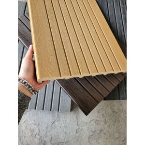 Ступень из ДПК Latitudo Step-320 Полнотелая Орех от производителя  Latitudo по цене 2 916 р